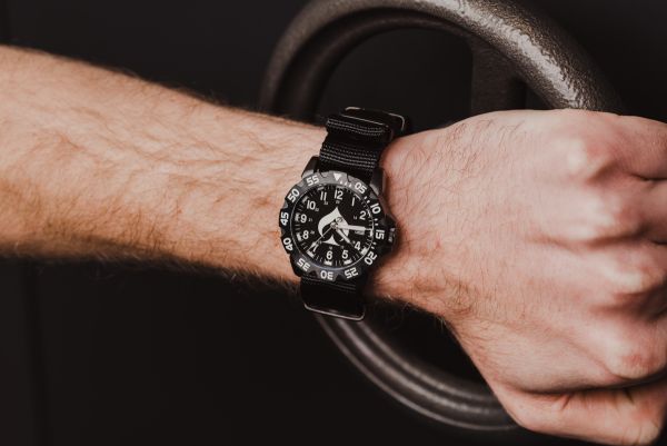 Tactical black watch outlet